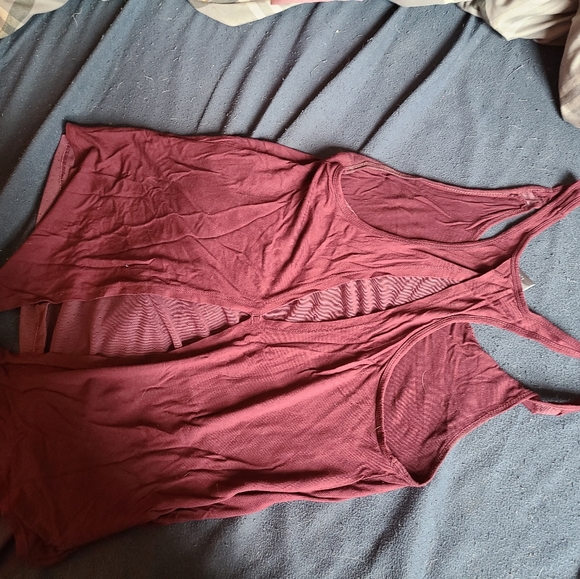 Tank top - Picture 2 of 2